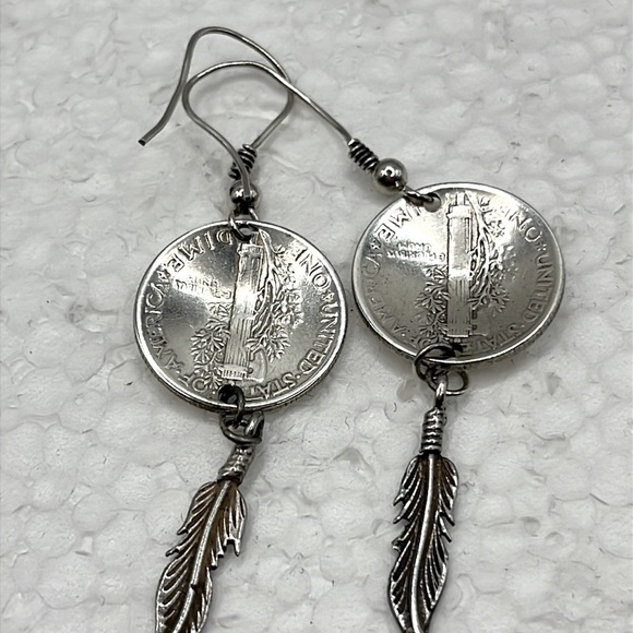 Vintage Mercury Dime Dangle Feather Earrings 1944 and 1945. Silver Mercury Dime - Picture 7 of 13